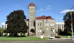 Historic Polk County Courthouse -- Photographer:  Dawn Feldman